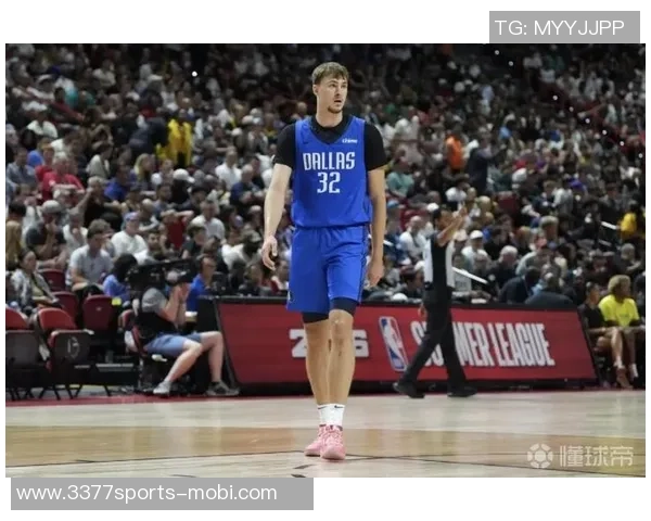 弗拉格：努力融入球队同时展现个人风格影响比赛表现